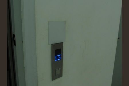 Apartamento à venda com 58m², 2 quartos e 1 vaga Apartamento à venda com 58m², 2 quartos e 1 vagaFechadura eletrônica