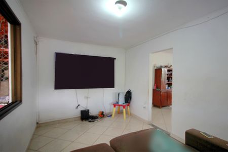 Casa à venda com 164m², 3 quartos e 8 vagasSala