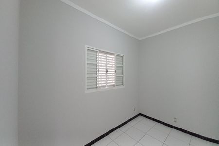 Casa para alugar com 75m², 2 quartos e 2 vagasQuarto 2
