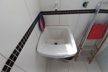 Casa para alugar com 75m², 2 quartos e 2 vagasÁrea de Serviço