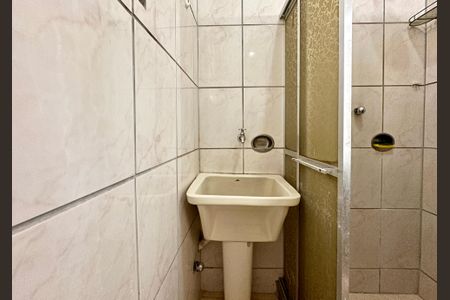 Apartamento para alugar com 42m², 1 quarto e sem vagaBanheiro