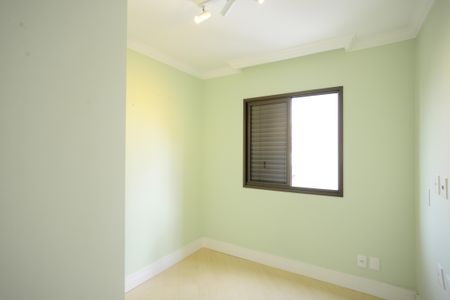 Apartamento à venda com 86m², 3 quartos e 2 vagasQuarto 2