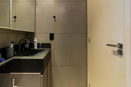 Apartamento à venda com 62m², 2 quartos e 2 vagasBanheiro da Suíte