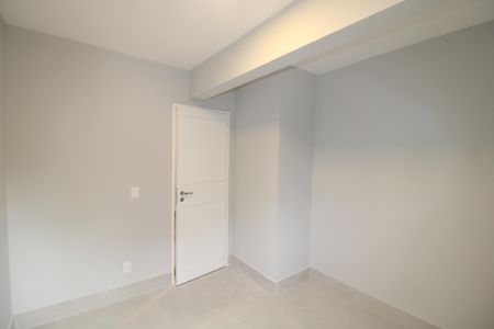 Apartamento à venda com 85m², 3 quartos e 2 vagasQuarto 2