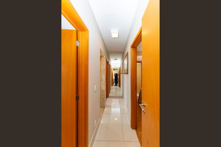 Apartamento à venda com 98m², 3 quartos e 2 vagasCorredor