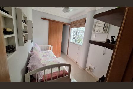 Casa de condomínio à venda com 192m², 3 quartos e 1 vagaQuarto