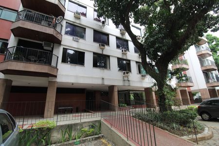 Apartamento para alugar com 88m², 3 quartos e 1 vagaFachada do bloco