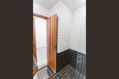 Apartamento à venda com 180m², 3 quartos e 8 vagasBanheiro da Suíte