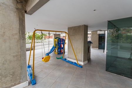 Apartamento à venda com 180m², 3 quartos e 8 vagasPlayground