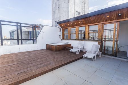 Apartamento à venda com 180m², 3 quartos e 8 vagasCobertura