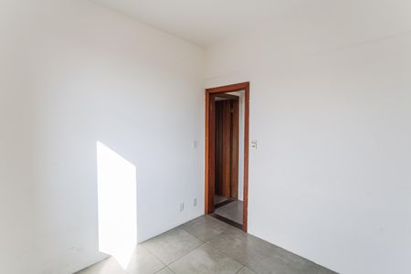 Apartamento à venda com 180m², 3 quartos e 8 vagasQuarto 2