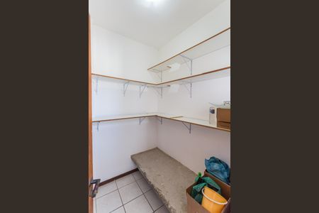 Apartamento à venda com 180m², 3 quartos e 8 vagasQuarto de Serviço