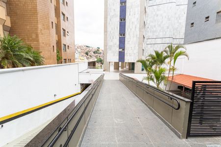 Apartamento à venda com 180m², 3 quartos e 8 vagasHall de Entrada