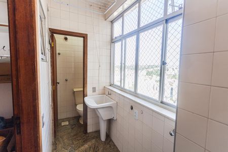 Apartamento à venda com 180m², 3 quartos e 8 vagasÁrea de Serviço