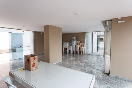 Apartamento à venda com 180m², 3 quartos e 8 vagasÁrea comum - Salão de festas