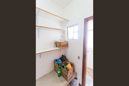 Apartamento à venda com 180m², 3 quartos e 8 vagasQuarto de Serviço