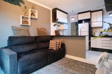 Casa de condomínio para alugar com 57m², 2 quartos e 1 vagaSala/Cozinha