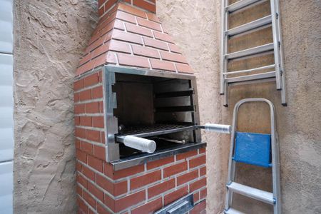 Casa de condomínio para alugar com 57m², 2 quartos e 1 vagaÁrea de Serviço