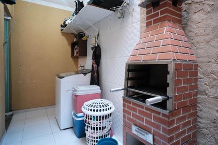 Casa de condomínio para alugar com 57m², 2 quartos e 1 vagaÁrea de Serviço