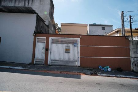 Casa de condomínio para alugar com 57m², 2 quartos e 1 vagaFachada