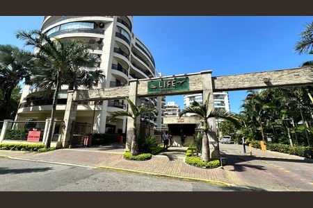 Apartamento para alugar com 90m², 3 quartos e 3 vagasFachada