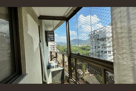 Apartamento para alugar com 90m², 3 quartos e 3 vagasVaranda