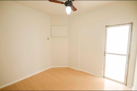 Apartamento para alugar com 65m², 2 quartos e 1 vaga Apartamento para alugar com 65m², 2 quartos e 1 vagaQuarto