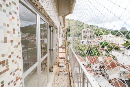 Apartamento para alugar com 65m², 2 quartos e 1 vaga Apartamento para alugar com 65m², 2 quartos e 1 vagaVaranda da Sala
