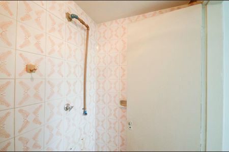 Apartamento para alugar com 65m², 2 quartos e 1 vaga Apartamento para alugar com 65m², 2 quartos e 1 vagaBanheiro de Serviço