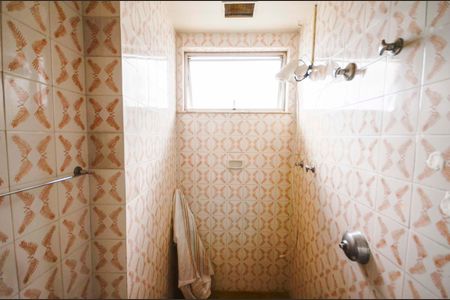 Apartamento para alugar com 65m², 2 quartos e 1 vaga Apartamento para alugar com 65m², 2 quartos e 1 vagaBanheiro Social