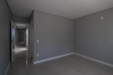 Casa à venda com 110m², 3 quartos e 2 vagas Casa à venda com 110m², 3 quartos e 2 vagasSuite