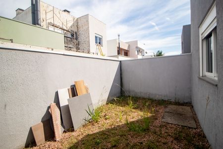 Casa à venda com 110m², 3 quartos e 2 vagas Casa à venda com 110m², 3 quartos e 2 vagasQuintal