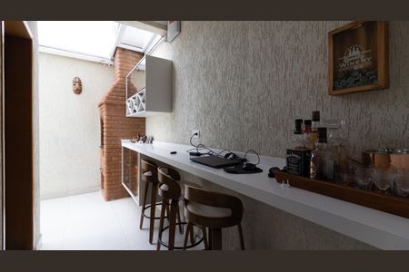 Casa à venda com 134m², 3 quartos e 4 vagasEspaço Gourmet