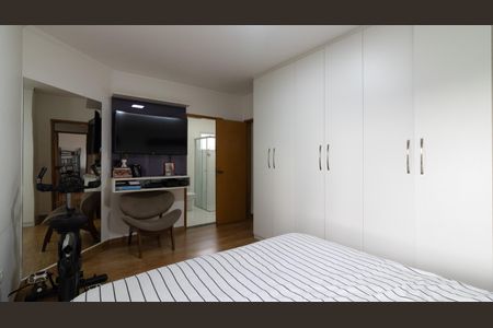 Casa à venda com 134m², 3 quartos e 4 vagasSuíte