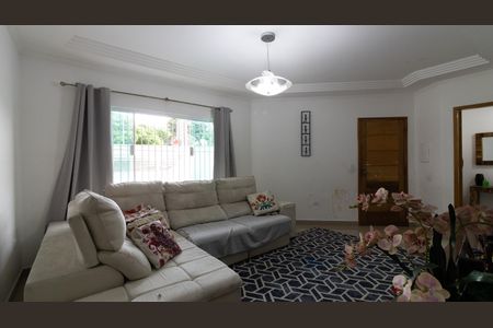 Casa à venda com 134m², 3 quartos e 4 vagasSala