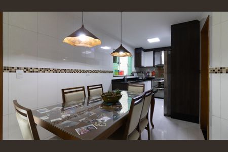 Casa à venda com 134m², 3 quartos e 4 vagasCozinha