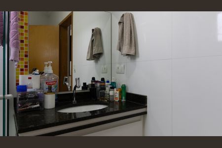 Casa à venda com 134m², 3 quartos e 4 vagasBanheiro da Suíte