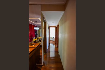 Apartamento à venda com 92m², 3 quartos e 1 vagaCorredor