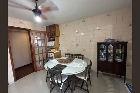 Apartamento à venda com 92m², 3 quartos e 1 vagaCozinha