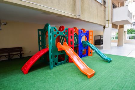 Apartamento à venda com 92m², 3 quartos e 1 vagaÁrea comum - Playground