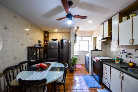 Apartamento à venda com 92m², 3 quartos e 1 vagaCozinha