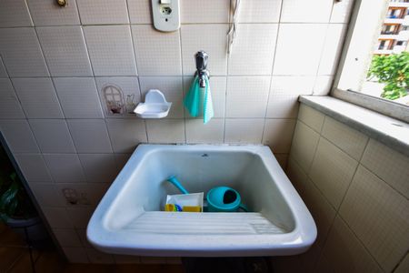 Apartamento à venda com 92m², 3 quartos e 1 vagaÁrea de Serviço