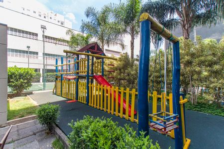 Apartamento à venda com 62m², 2 quartos e 1 vagaÁrea Comum - Playground