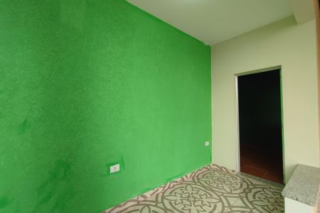 Casa para alugar com 90m², 2 quartos e 1 vaga Casa para alugar com 90m², 2 quartos e 1 vagaQuintal - Garagem