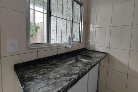 Casa para alugar com 90m², 2 quartos e 1 vaga Casa para alugar com 90m², 2 quartos e 1 vagaCozinha