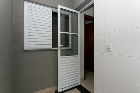 Apartamento para alugar com 44m², 2 quartos e sem vagaÁrea de Serviço