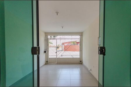 Casa para alugar com 115m², 2 quartos e 1 vagaSala - Janela
