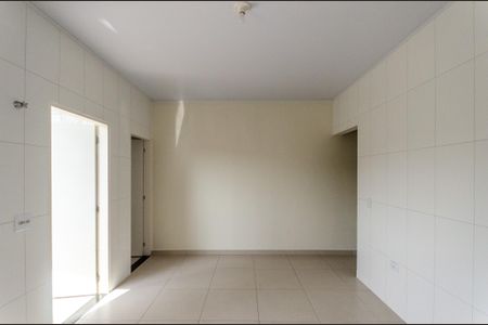 Casa para alugar com 115m², 2 quartos e 1 vagaCozinha