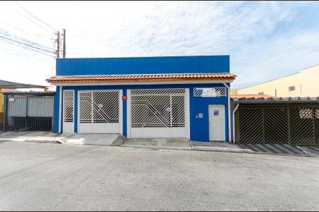 Casa para alugar com 115m², 2 quartos e 1 vagaFachada e placa