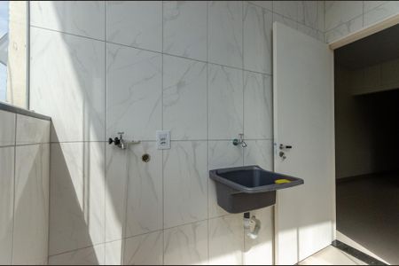 Casa para alugar com 115m², 2 quartos e 1 vagaÁrea de Serviço